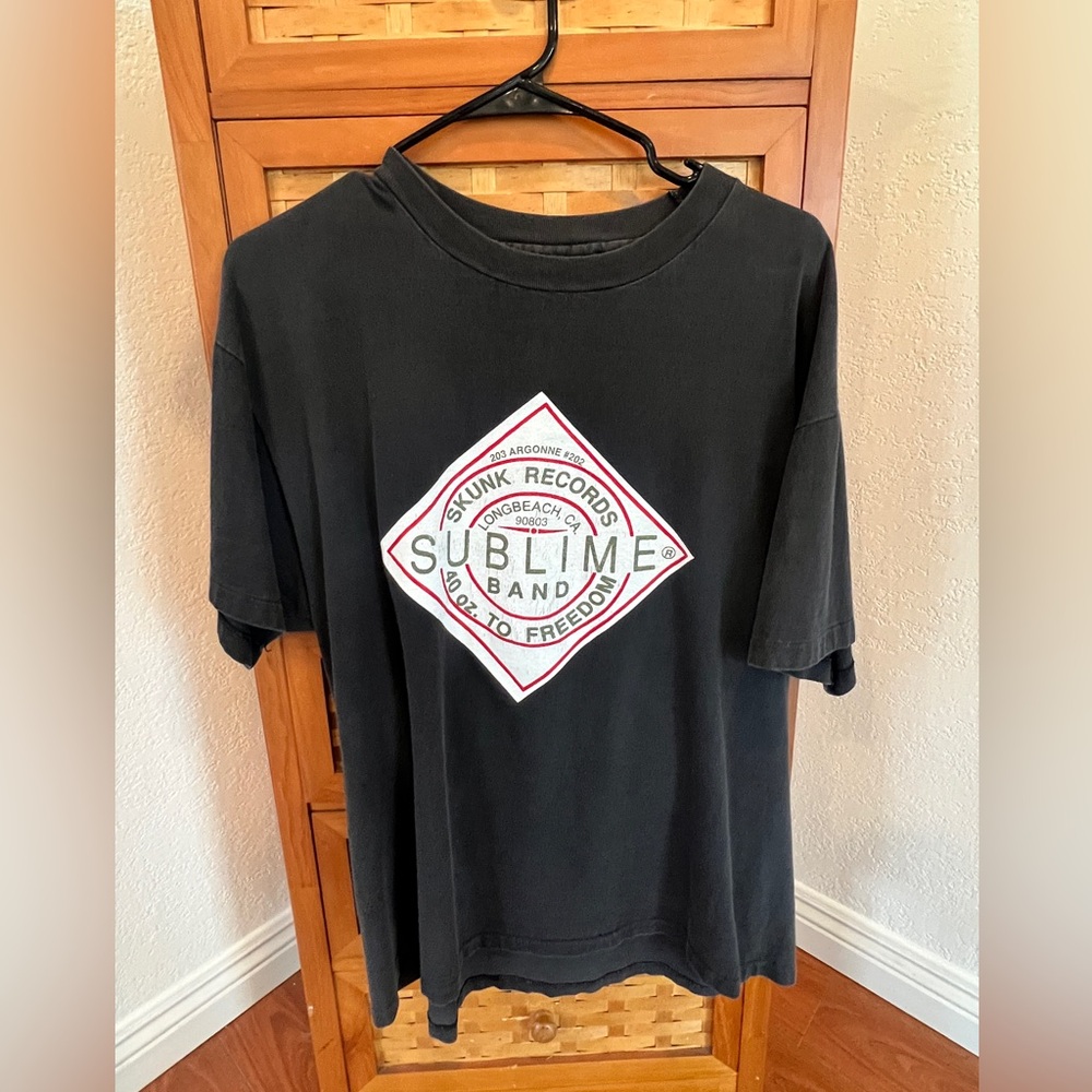 Original Sublime band “Tabasco logo” t shirt. Men’s XL
